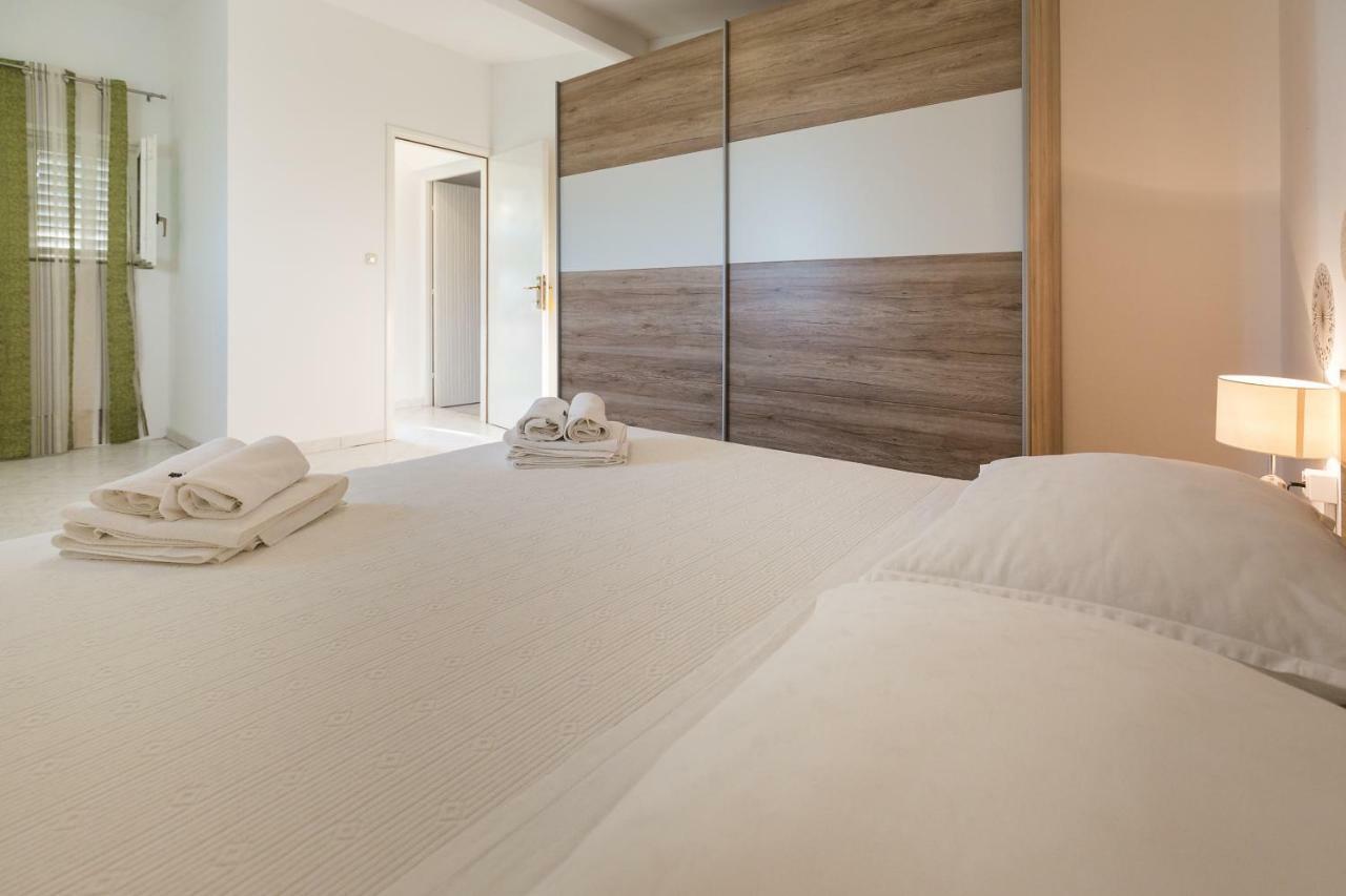 Cozy Apartment Josipa Privlaka  Ngoại thất bức ảnh