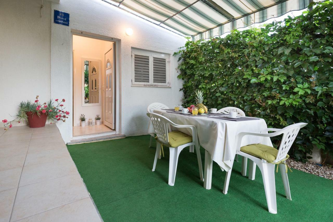 Cozy Apartment Josipa Privlaka  Ngoại thất bức ảnh