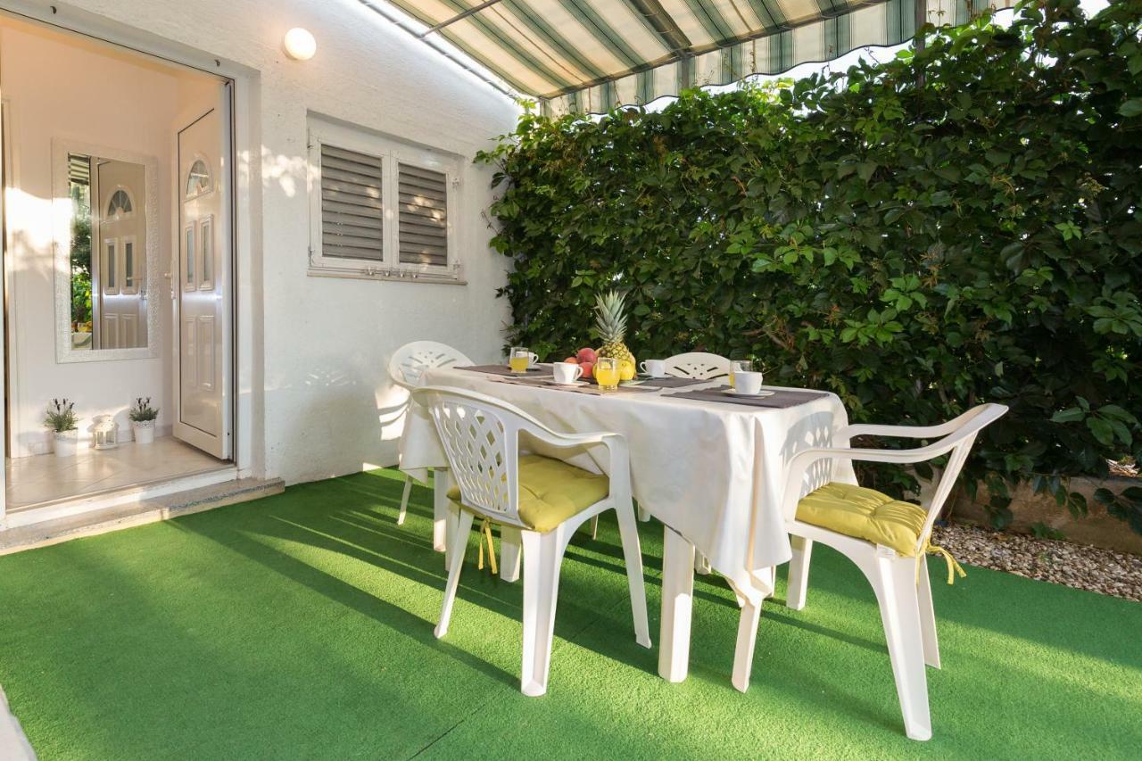 Cozy Apartment Josipa Privlaka  Ngoại thất bức ảnh