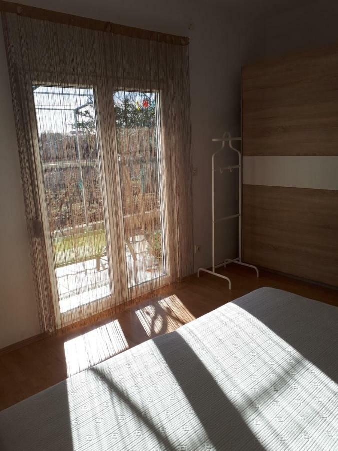 Cozy Apartment Josipa Privlaka  Ngoại thất bức ảnh