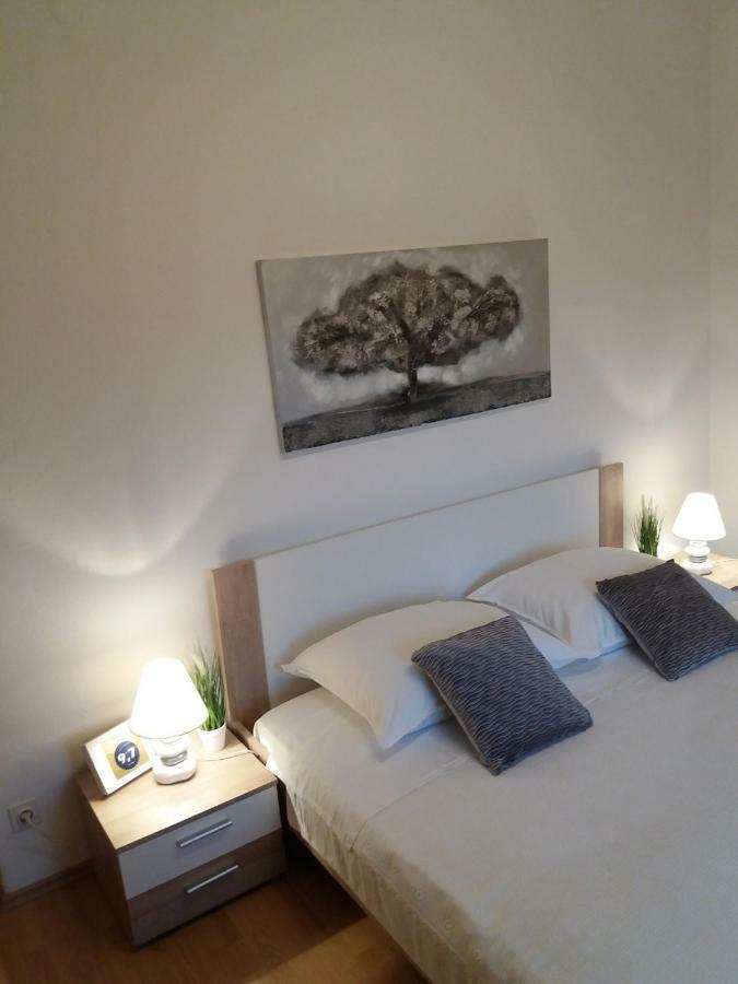 Cozy Apartment Josipa Privlaka  Ngoại thất bức ảnh